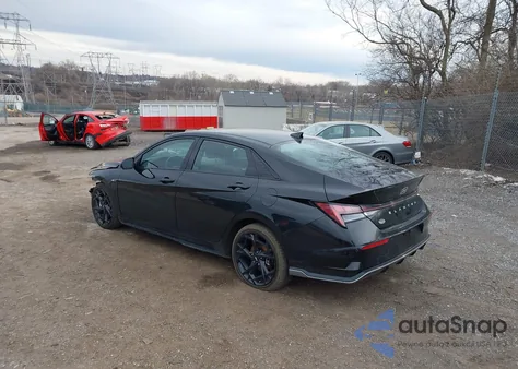 2024 Hyundai Elantra N Line z USA, uszkodzony, nr VIN KMHLR4DF1RU737993